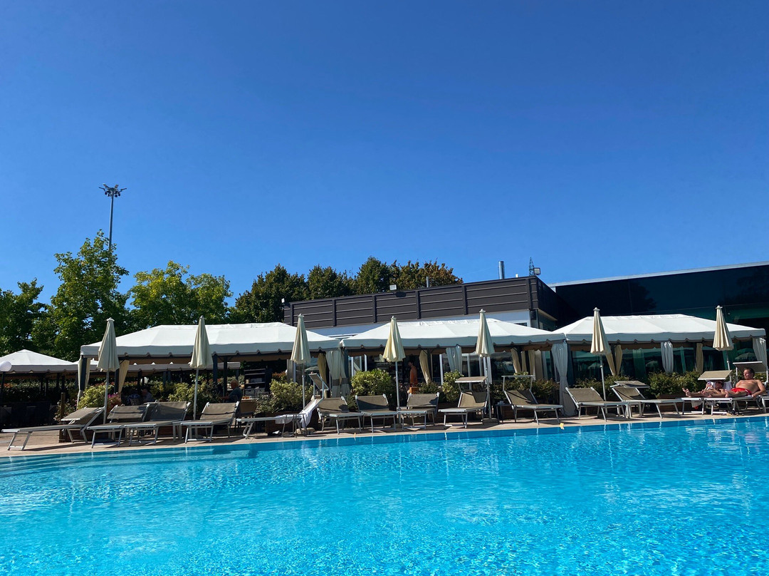 瓦菲欧雷黎莱斯别墅酒店主图