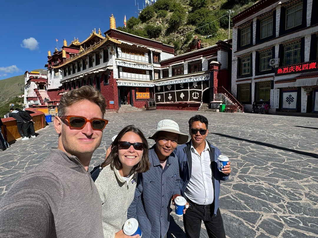 The Himalaya Ventures Tour-拉萨市必去景点