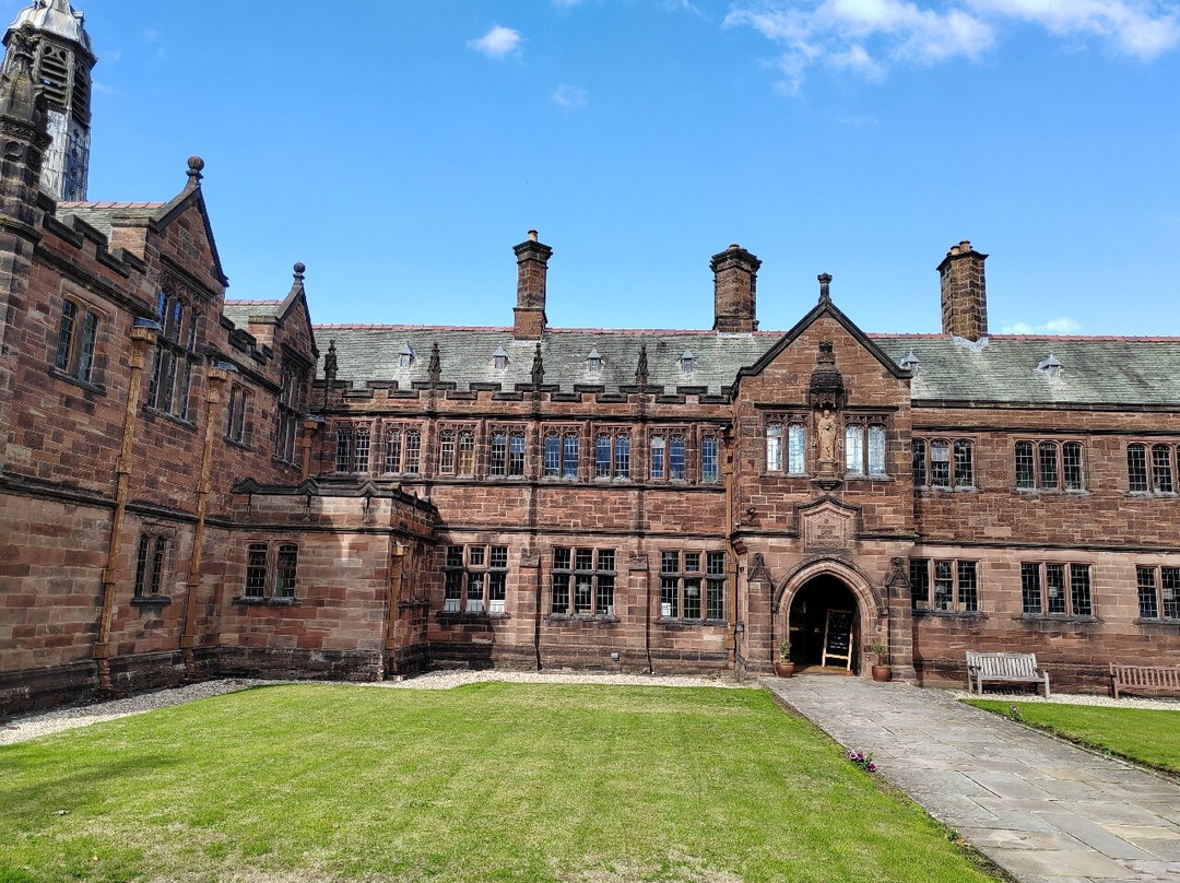 格莱斯顿图书馆酒店主图