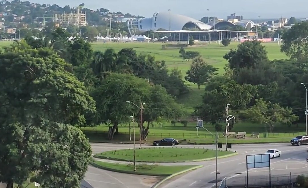 木棉花酒店主图