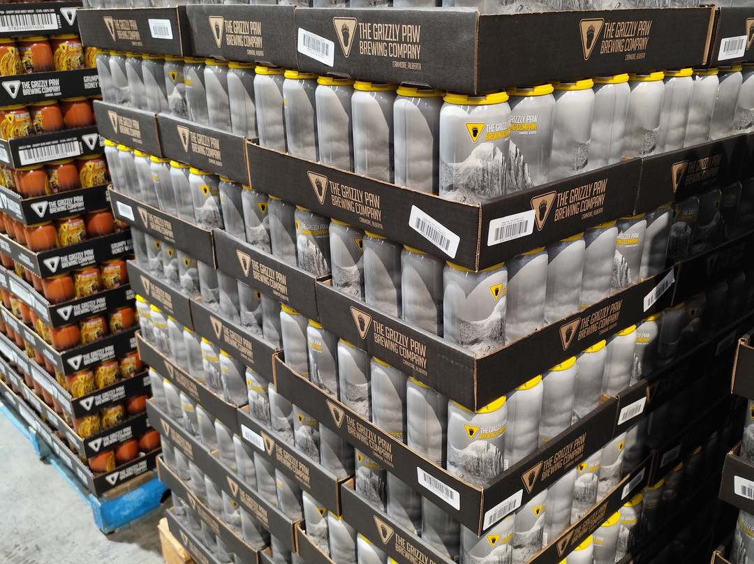 棕熊爪啤酒酿造公司-坎莫尔必去景点