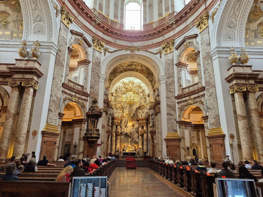 St Charles's Church (karlskirche)-维也纳必去景点
