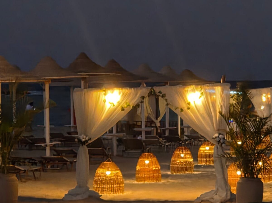 JAZ Neo Almazino, Almaza Bay主图