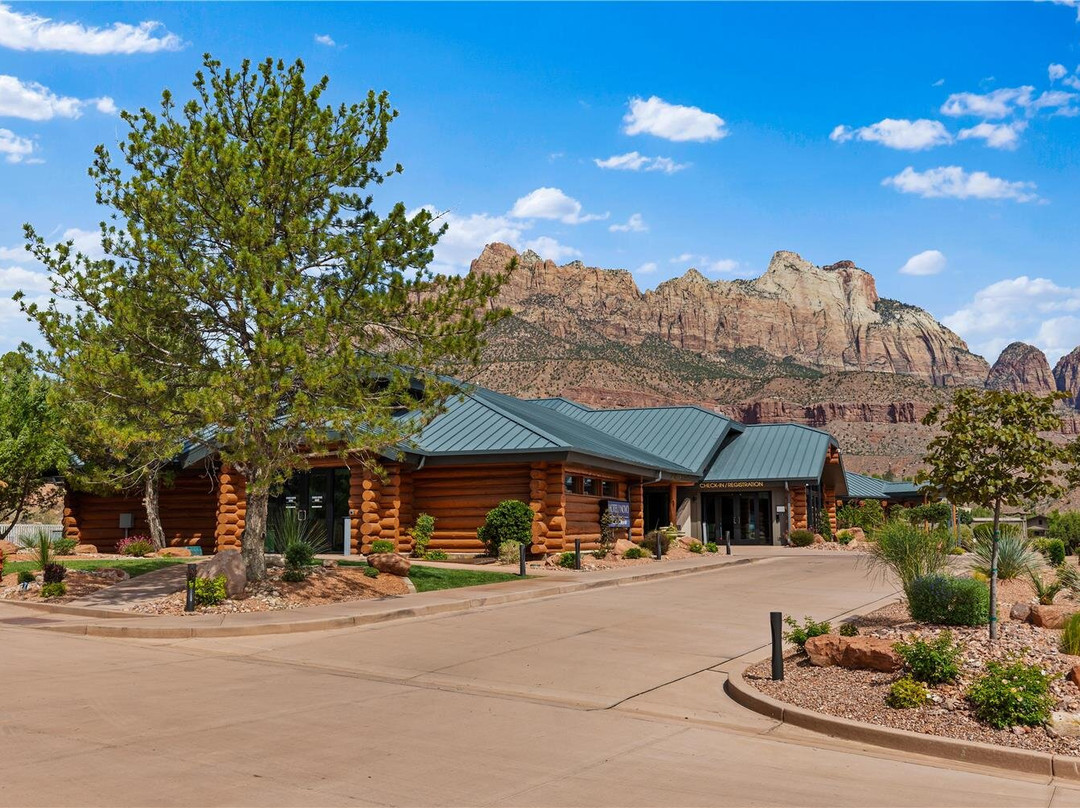 Hotel De Novo Springdale, Tapestry Collection by Hilton