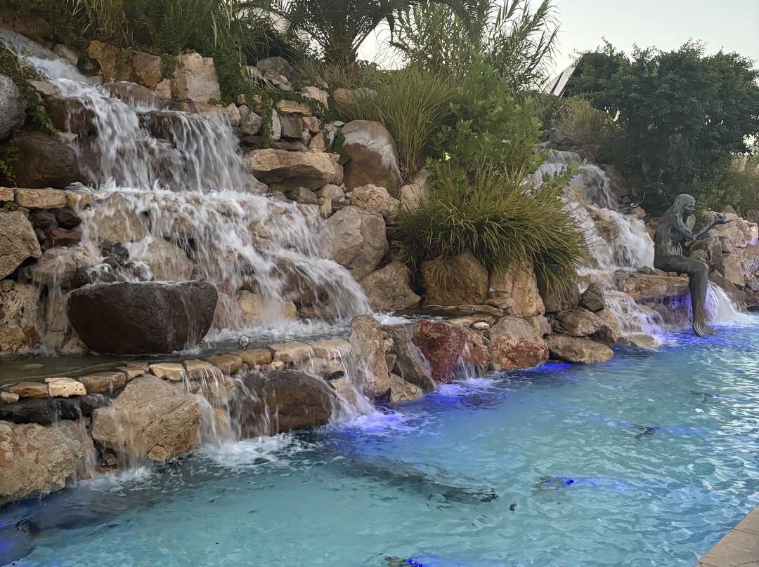 Dancing Fountains-马尔马里斯必去景点