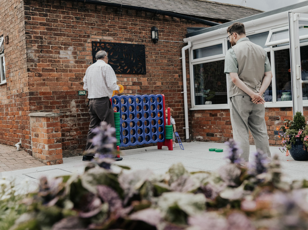 The Railway Inn主图