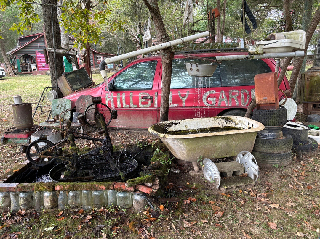 Apple Valley Hillbilly Garden and Toyland-Calvert City必去景点