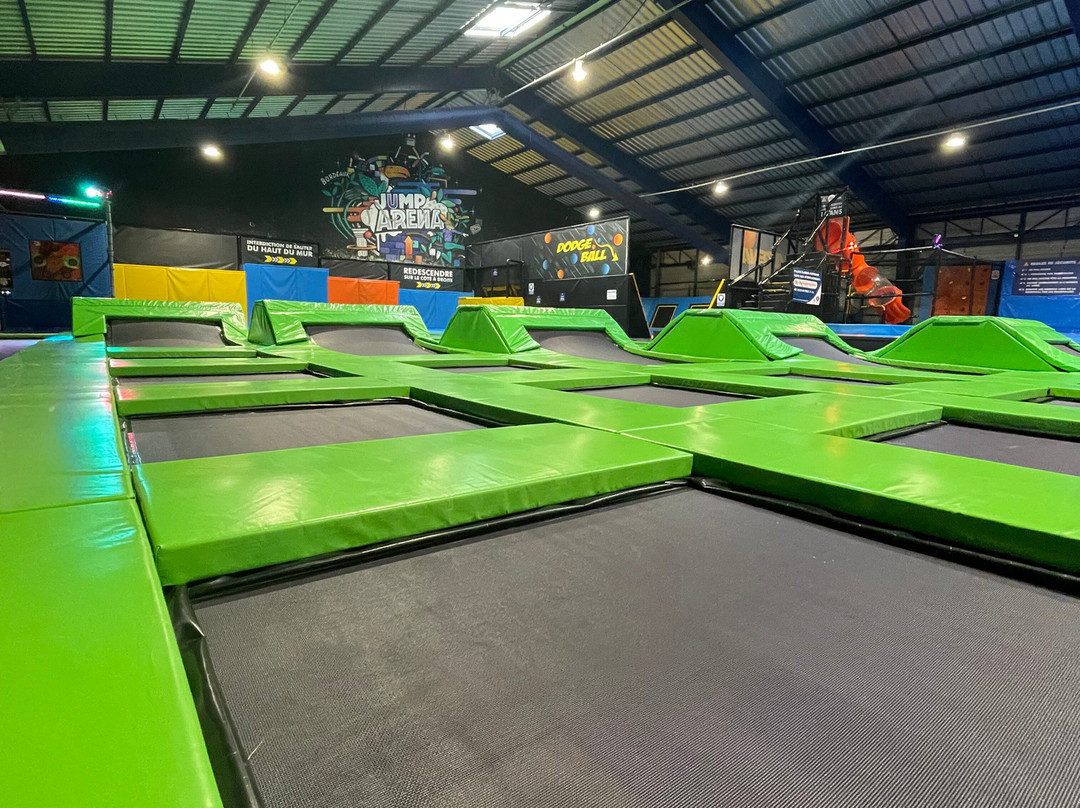 Jump Arena-Begles必去景点