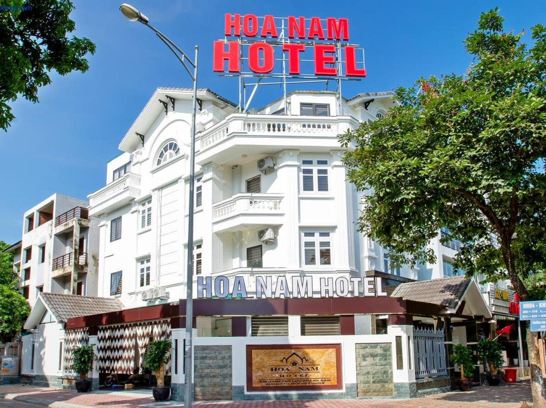 Hoa Nam Hotel Viet Hung