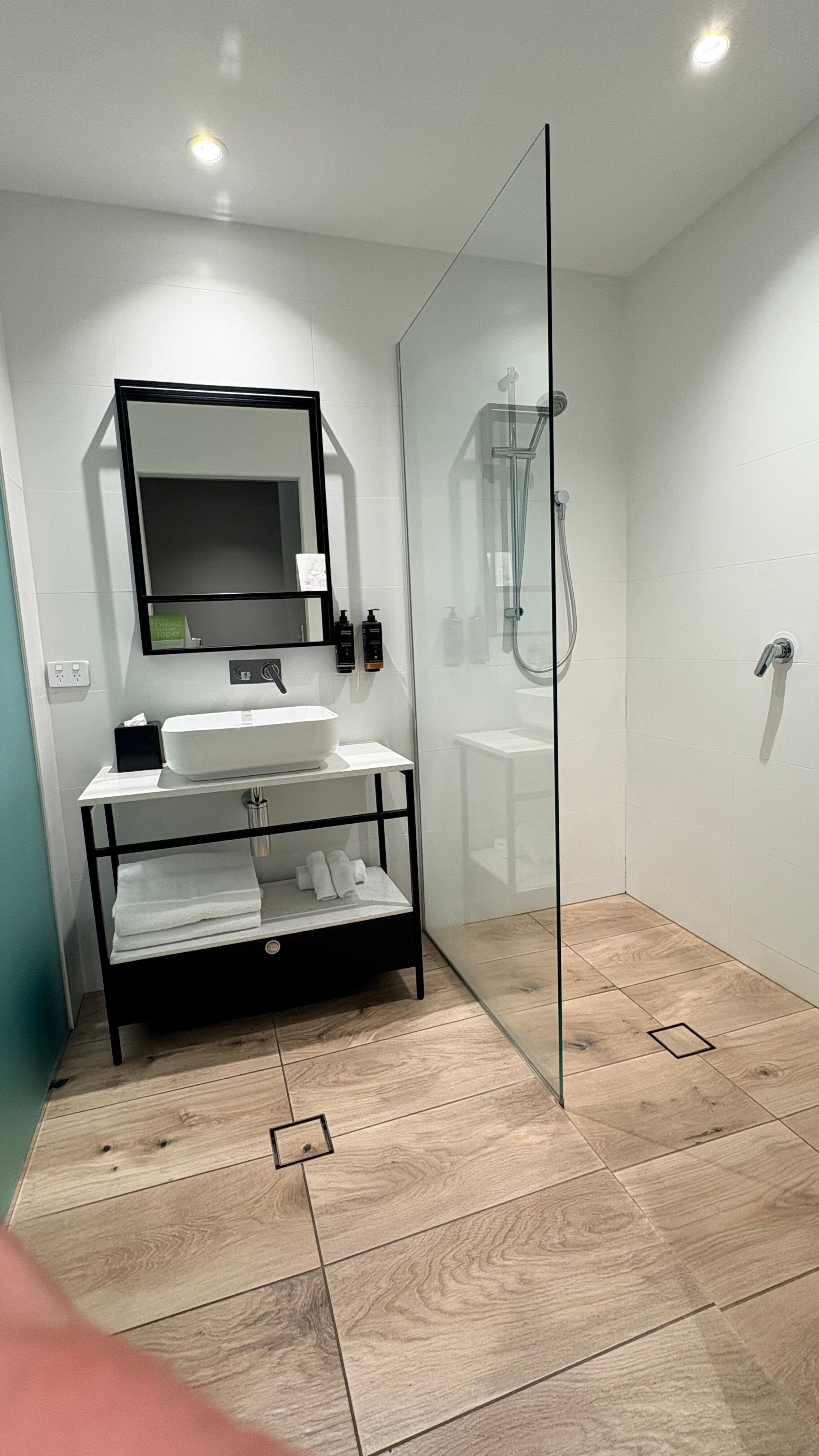 堪培拉贝尔康纳美居酒店-浴室