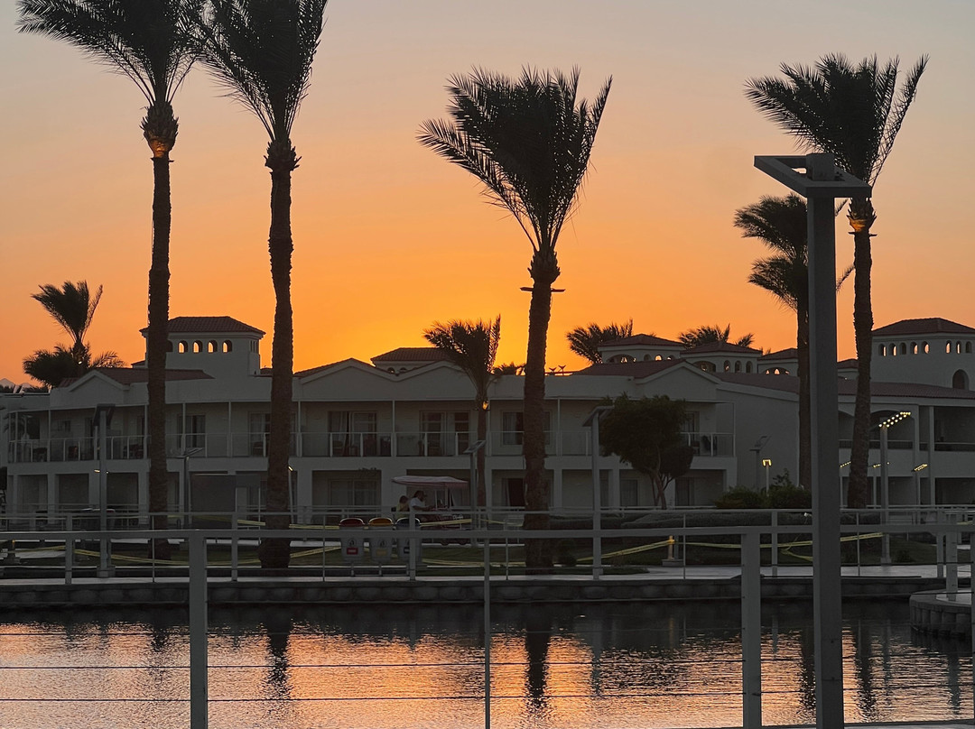 Dana Beach Resort主图