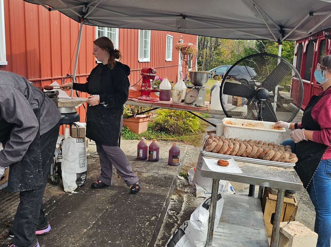 Furnace Brook Winery at Hilltop Orchards-Richmond必去景点