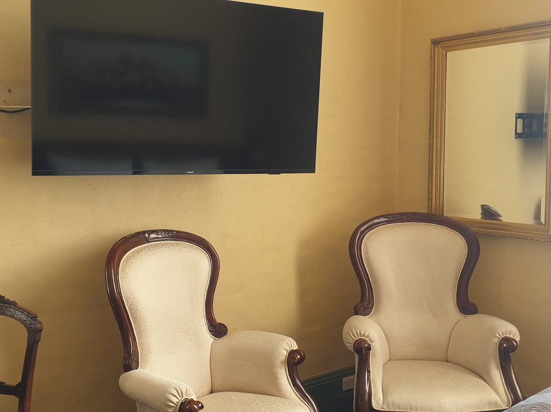 中央温泉酒店主图