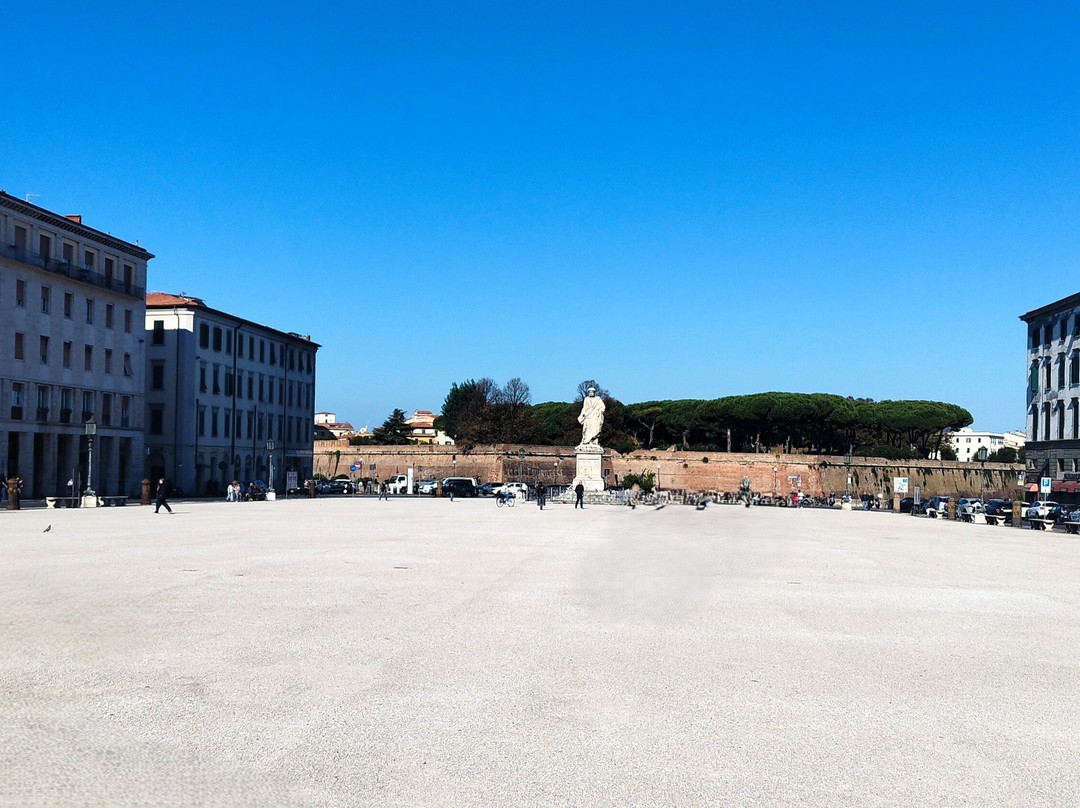 Piazza Della Repubblica-里窝那必去景点