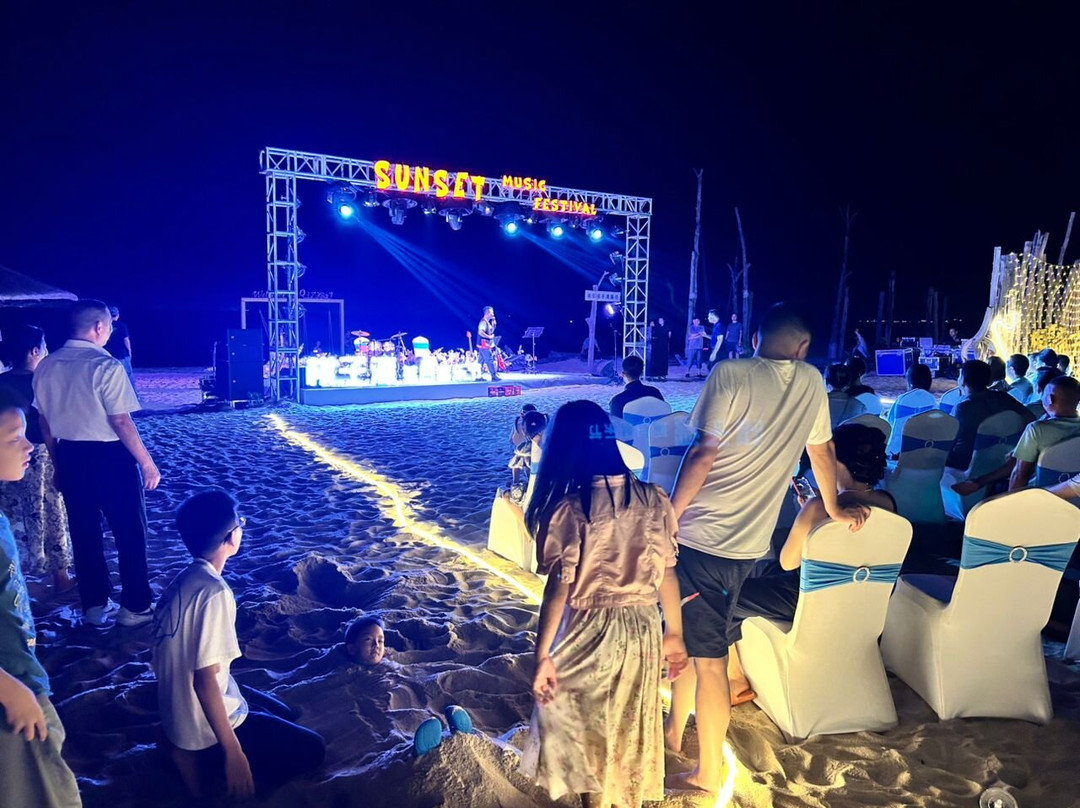 海南万国棋子湾海滩大酒店