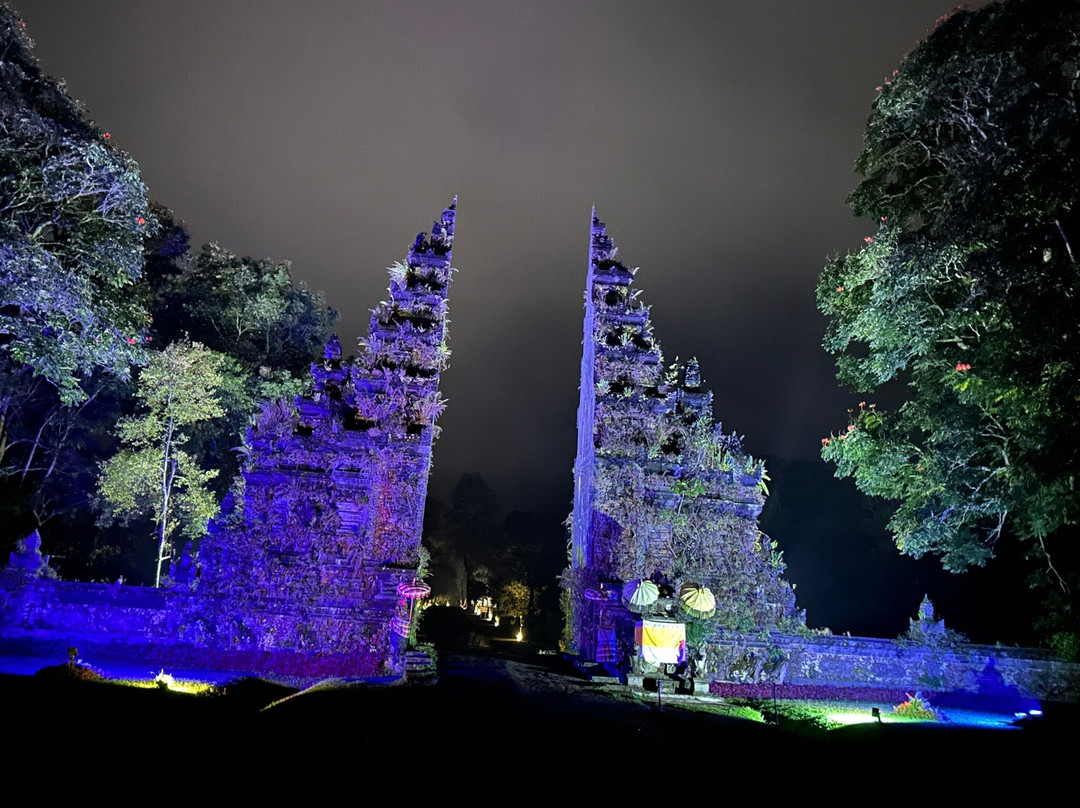 Handara Iconic Gate-新加拉惹必去景点