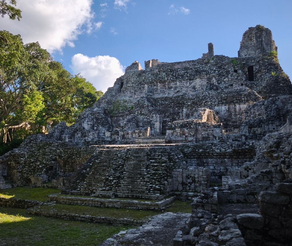 Becan Archaeological Zone-Xpujil Town必去景点