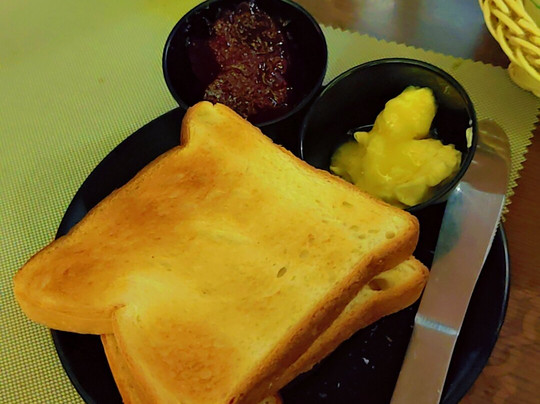 Indus Tiara - A Corporate Boutique Hotel