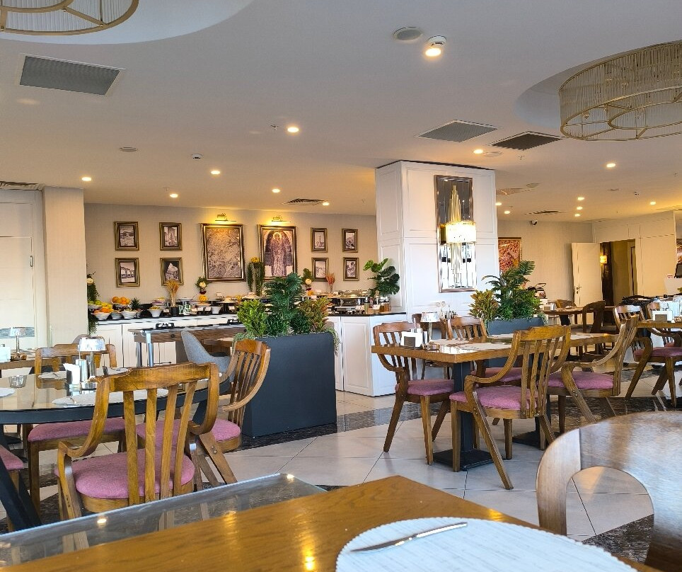 Ramada by Wyndham Nigde主图