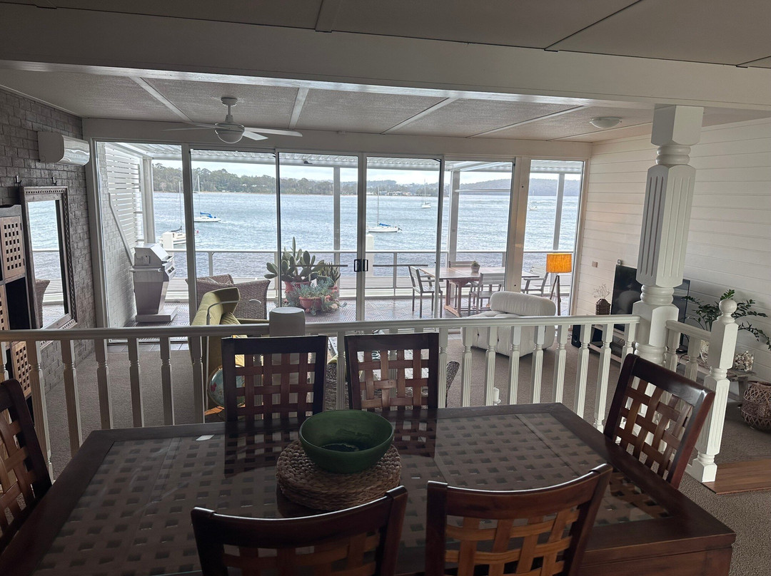 Bay Breeze Boutique Motel主图