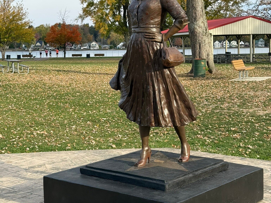 Hampton Inn & Suites Jamestown主图