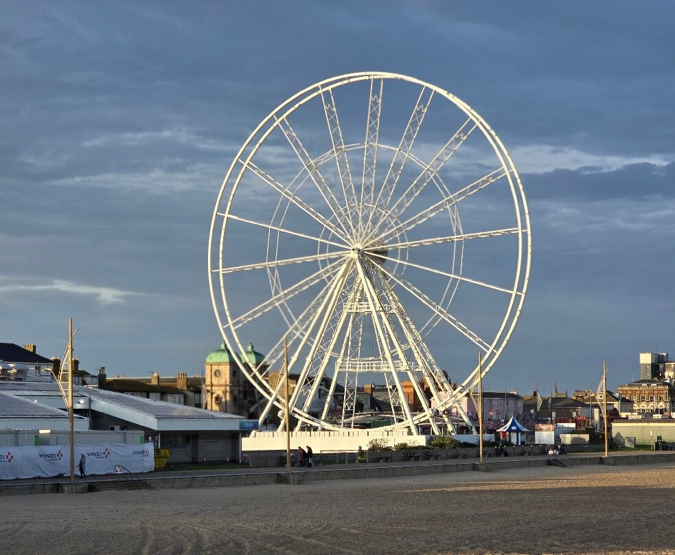Wellington Pier-大雅茅斯必去景点