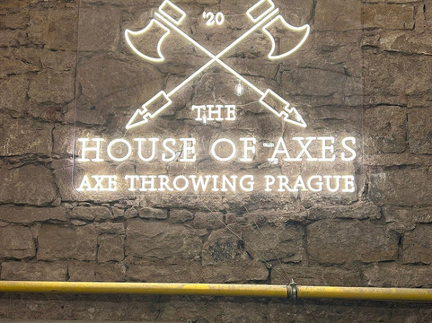 The House Of Axes-布拉格必去景点