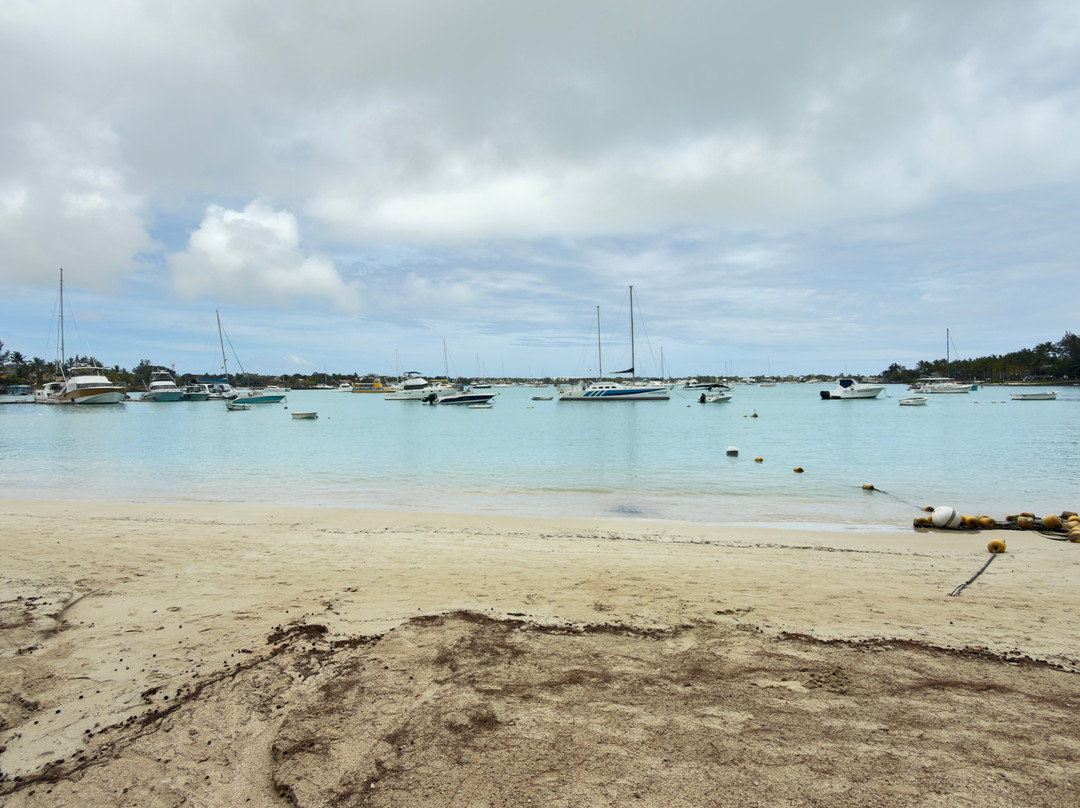 Grand Baie Public Beach-里维耶尔迪朗帕必去景点