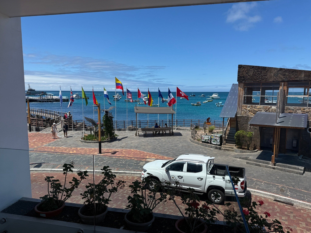 Galapagos Sunset Hotel主图