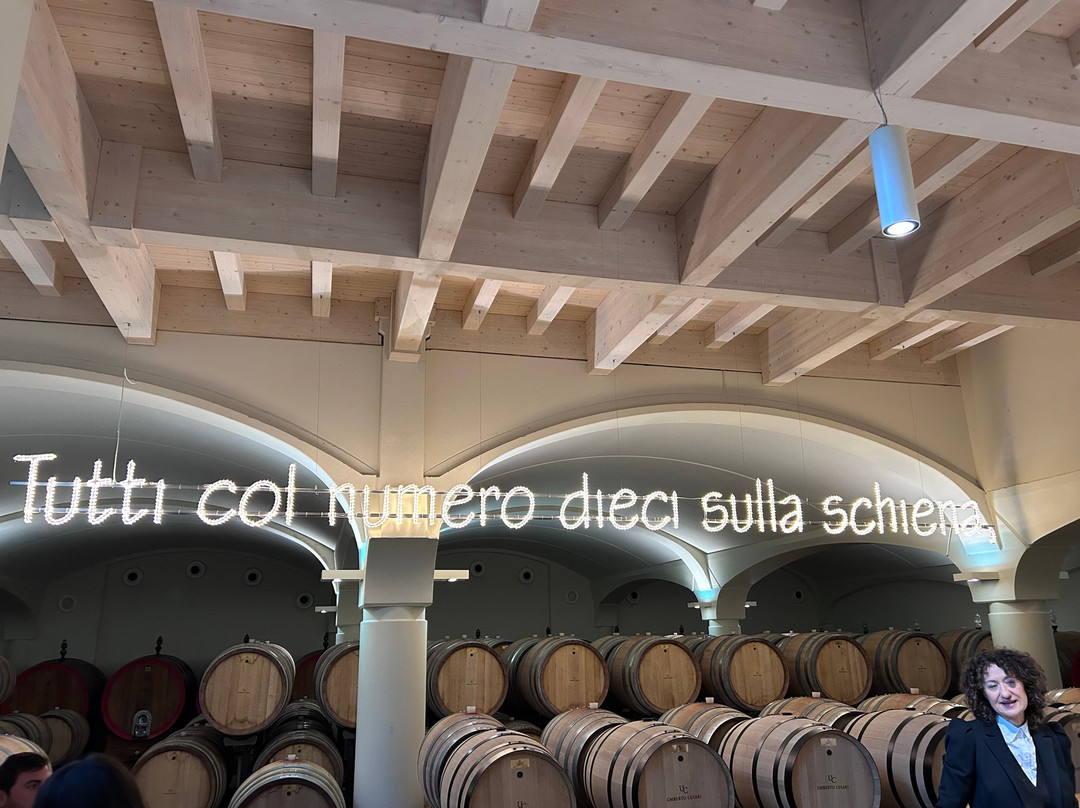 Umberto Cesari-圣彼得罗泰尔梅堡必去景点