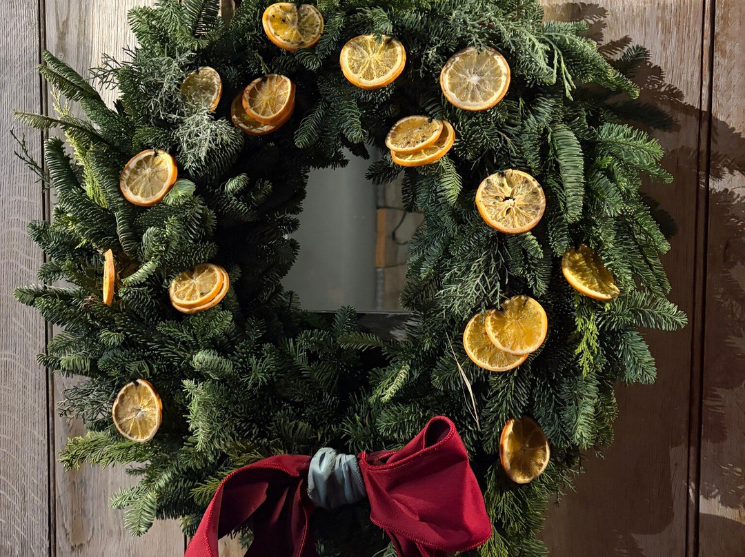 The Kingham Plough主图