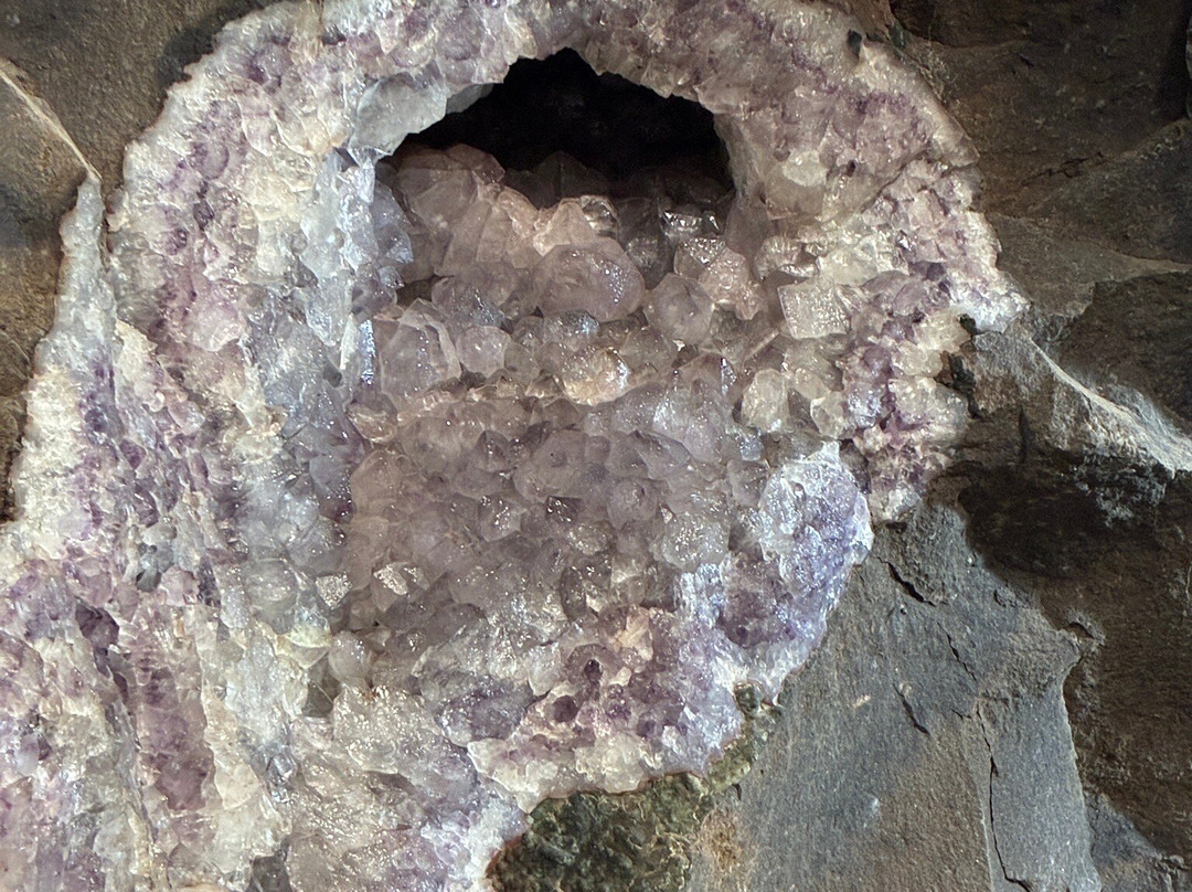 Minas Tierra Colorada-Wanda必去景点