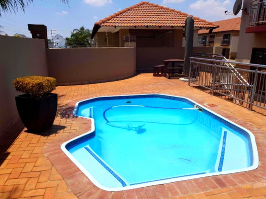 欧陆普利姆酒店主图