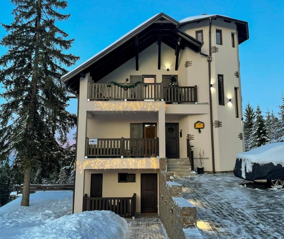 Star Hill Apartments