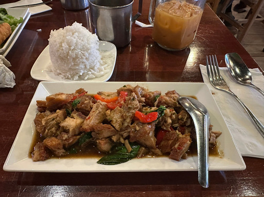 Ros Niyom Thai