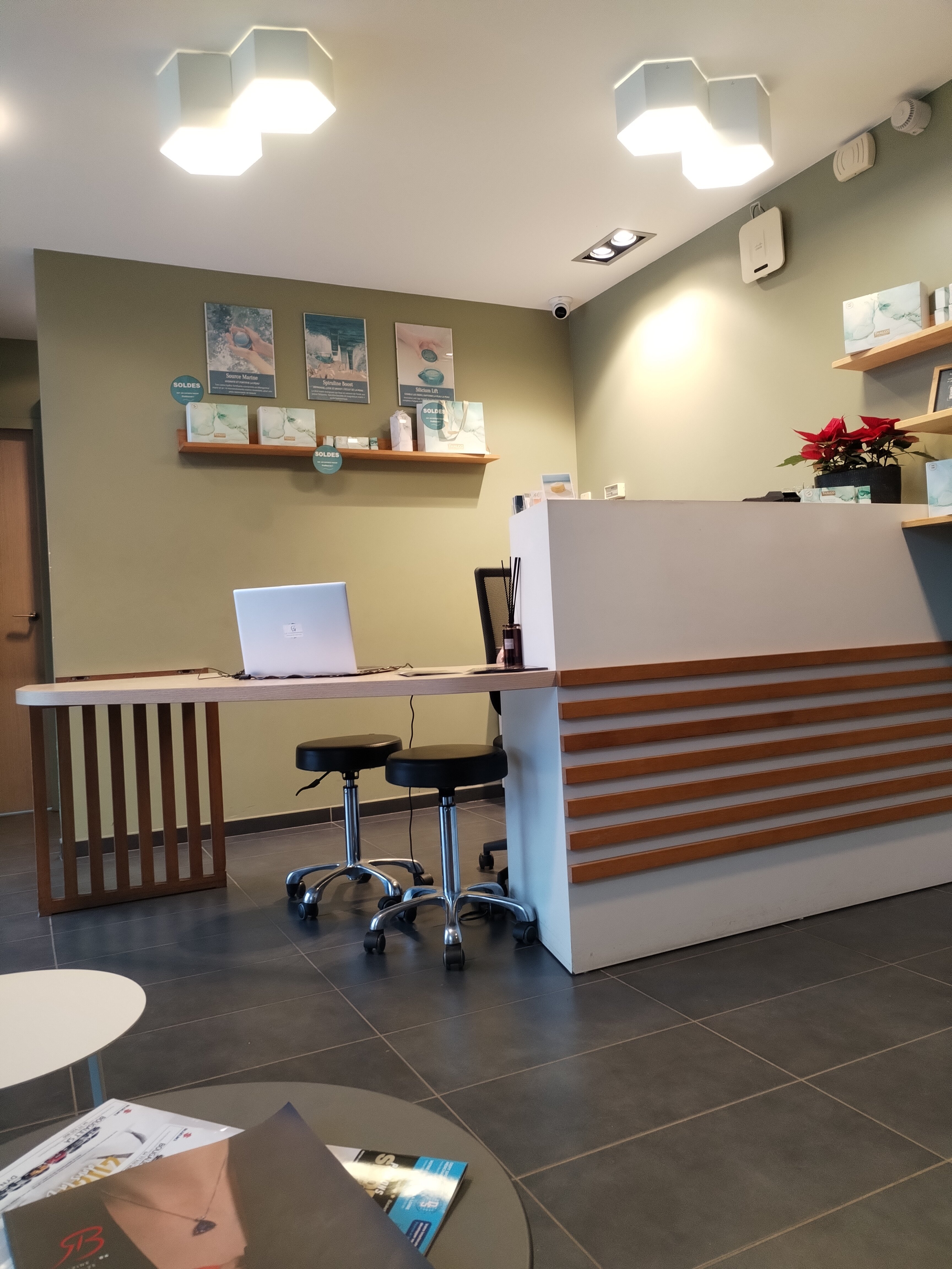 La Charpinière-官方