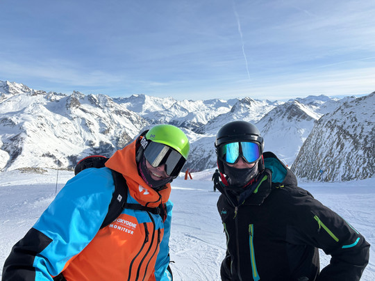 Oxygene Ski & Snowboard School Val d'Isere-伊泽尔谷必去景点