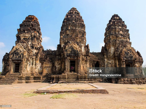 Phra Prang Sam Yot-华富里必去景点