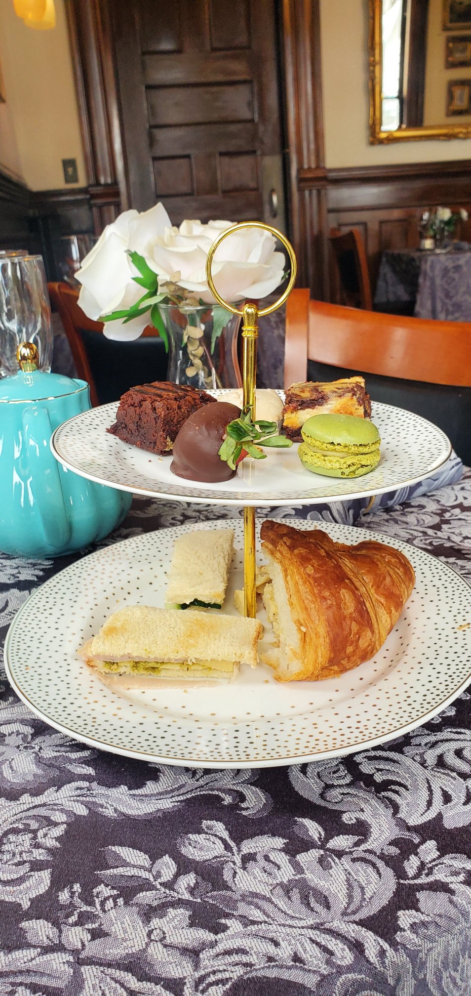 Henderson Castle-官方