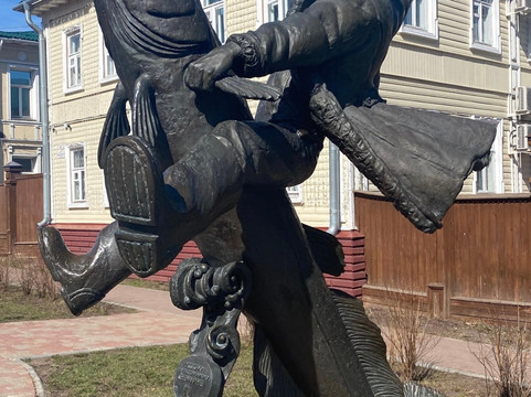 Monument to Sena Malina-阿尔汉格尔斯克必去景点