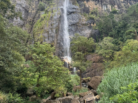 Wellawaya Tuk Tuk Tours & Taxi Service-Wellawaya必去景点