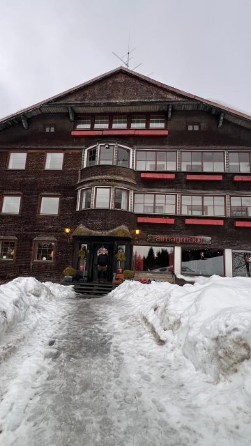 阿尔马赫马奇酒店-官方