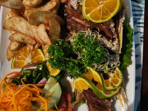 富果德尔索尔海滨酒店主图