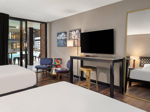 爱荷华酒店住宿-克拉丽奥高地酒店与会议中心