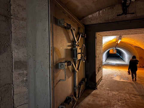 Abri Sadi Carnot-布列斯特必去景点