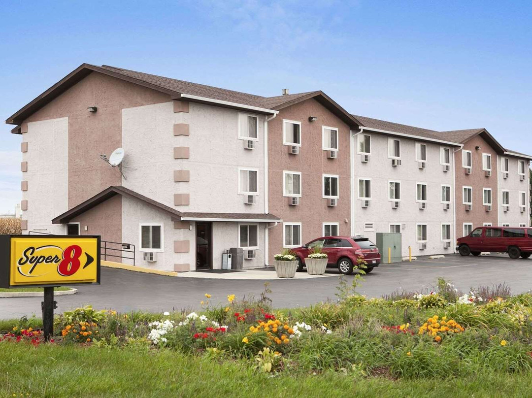 秘鲁饥饿岩州立公园速8酒店