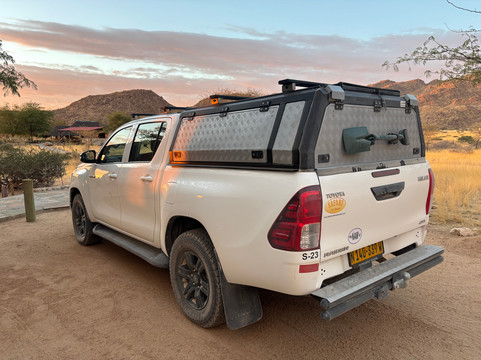 Safari Car Rental-温德和克必去景点