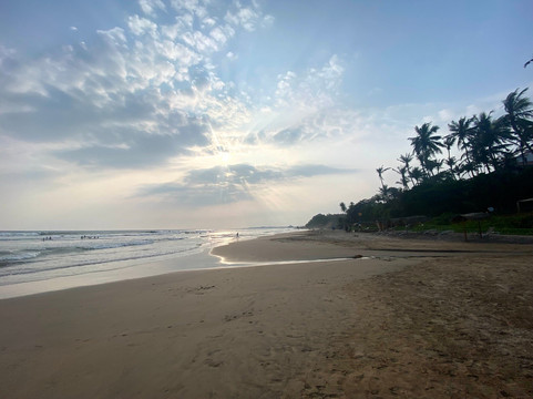 绝密海滩酒店主图