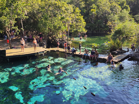 Cenote Azul-尤卡坦半岛必去景点