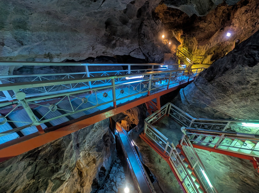 Kyusendo Limestone Cave-球磨村必去景点